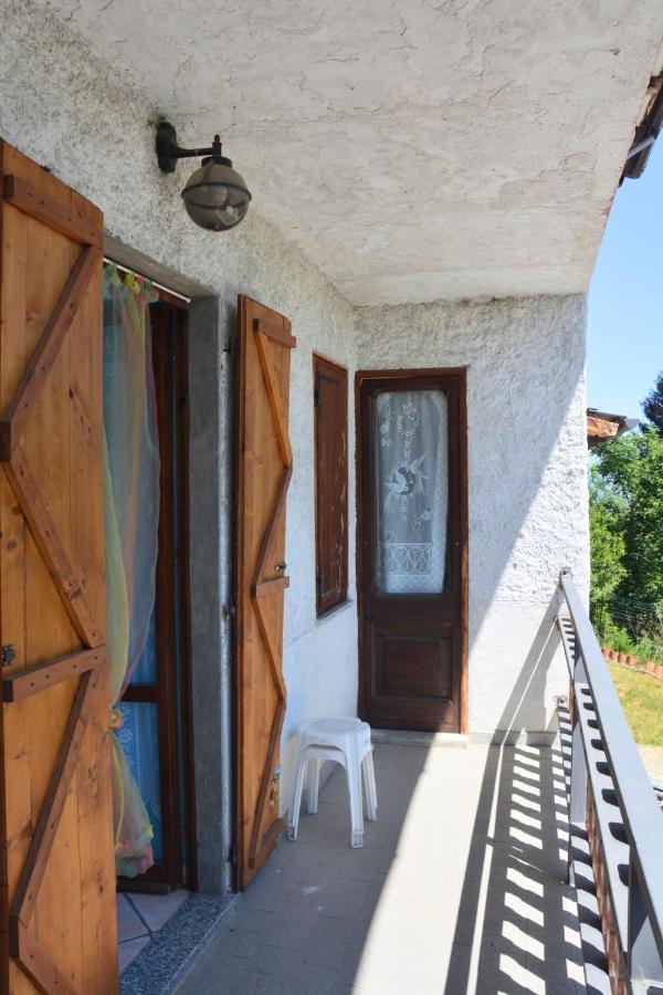 Castellamonte Casa Omnia B&B المظهر الخارجي الصورة